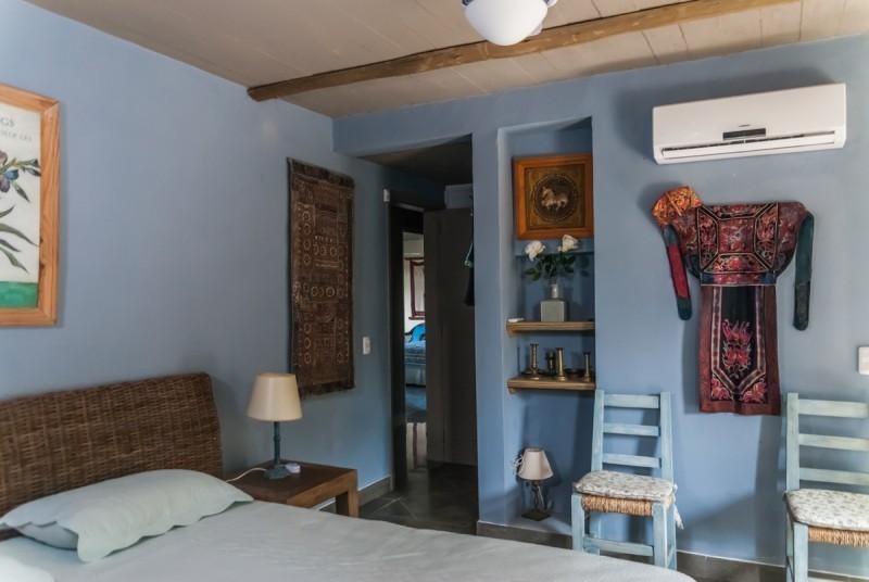 A metros de la huella, 4 suites con piscina y parrillero